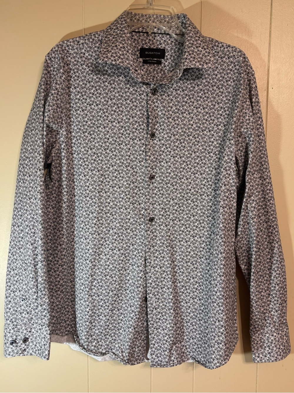 Bugatchi Men’s White & black  floral Printed Long Sleeve Shirt